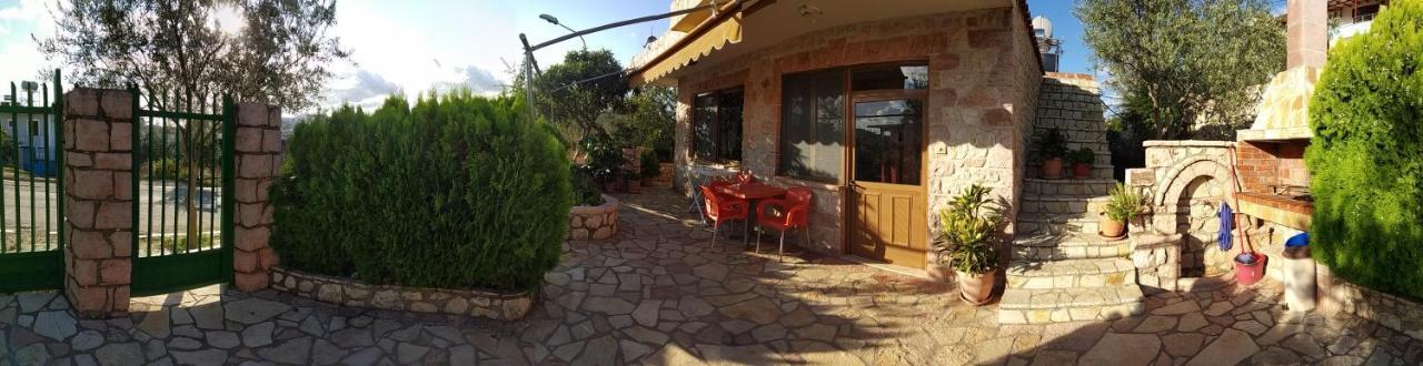Altin Skrapari Guesthouse Ksamil Exteriér fotografie