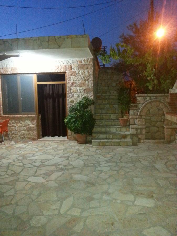 Altin Skrapari Guesthouse Ksamil Exteriér fotografie